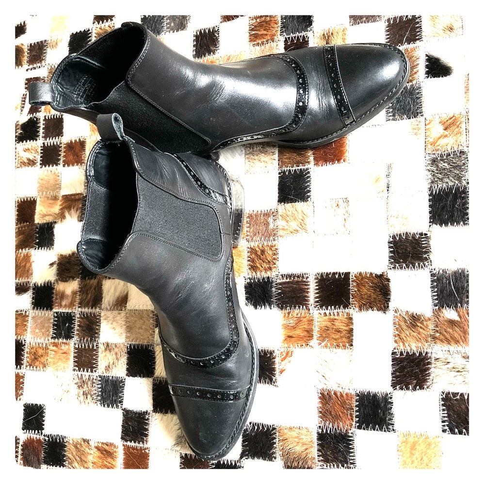 Massimo Dutti Chelsea ankle boots size 38